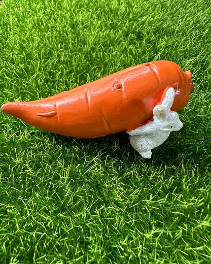 Carrot and Rabbit Garden Miniature (1pc)